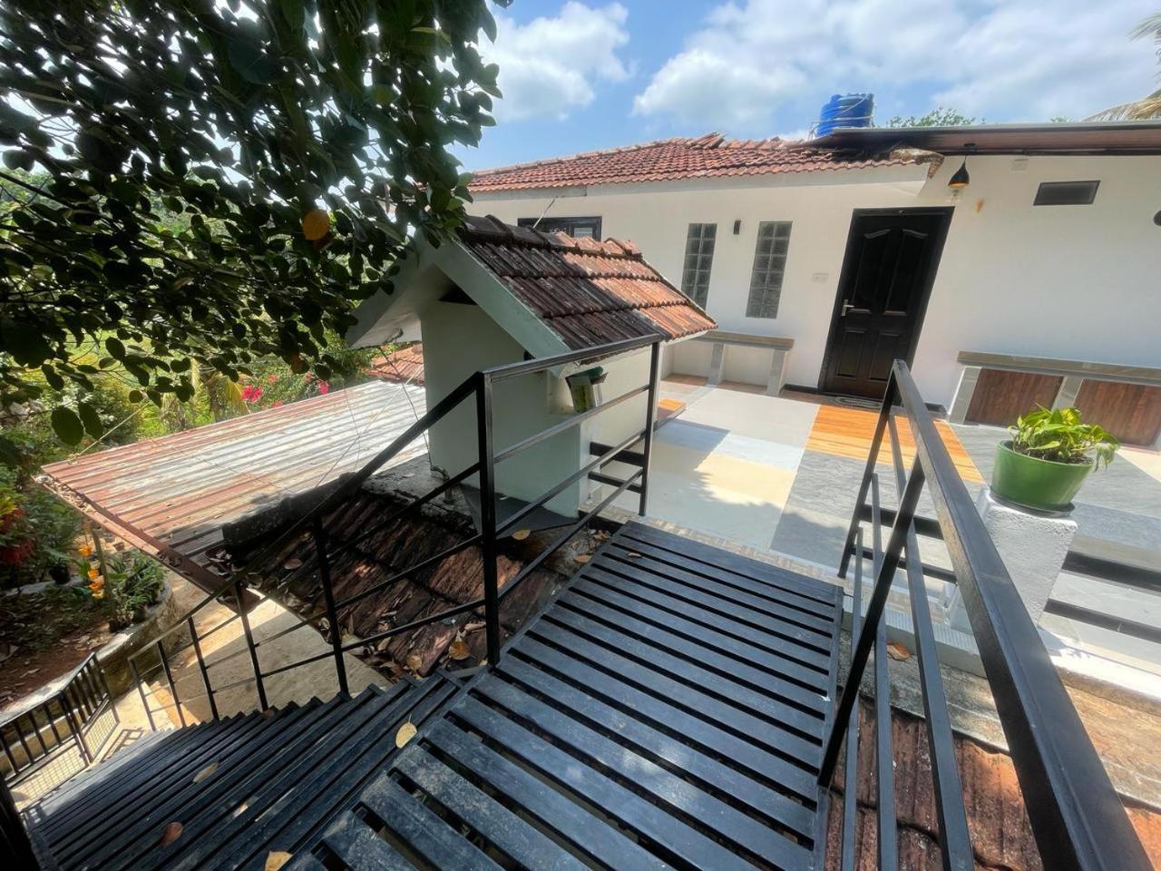 Tjmaryland Villa Pinangode المظهر الخارجي الصورة